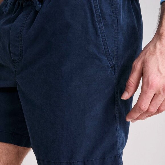Vineyard Vines Other - Vineyard Vines Navy Chino Khaki Short Men's Size 28